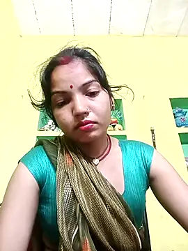 Bhuvi Bedi online show from 03/11/25, 04:40