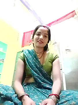 Bhuvi Bedi online show from 02/26/25, 10:38