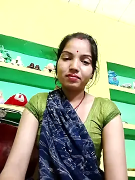 Bhuvi Bedi online show from 02/17/25, 10:05