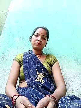 Bhuvi Bedi online show from 03/12/25, 11:54