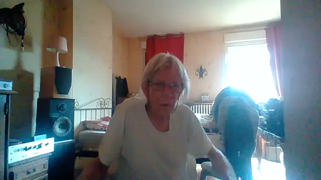 Snapshot of rosanetrav chatting on 07/01/26, 08:03 rosanetrav online show from 07/01/26, 08:03