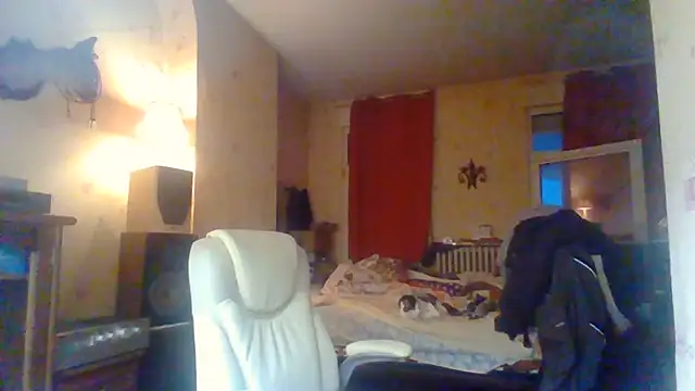 Snapshot of rosanetrav chatting on 07/17/26, 03:37 rosanetrav online show from 07/17/26, 03:37