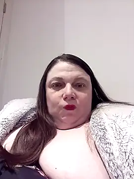 HotHornyEmmaX online show from 03/19/25, 07:38