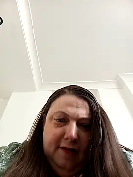 HotHornyEmmaX online show from 04/26/26, 10:56