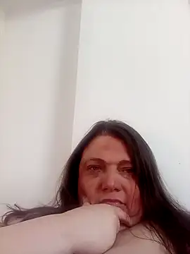 HotHornyEmmaX online show from 02/06/25, 12:37