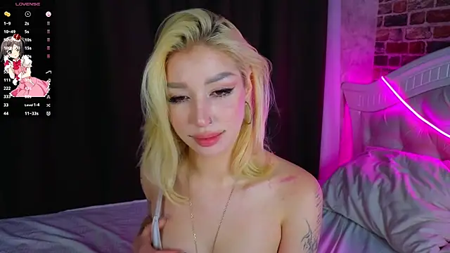 SallyCha online show from 10/01/25, 05:23