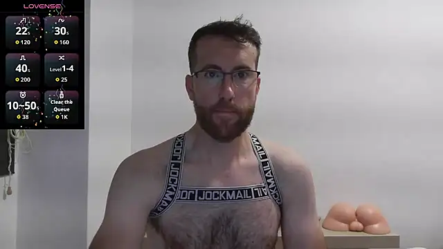 Snapshot of machohiberiko chatting on 11/13/25, 05:39 machohiberiko online show from 11/13/25, 05:39