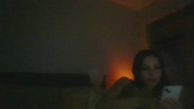 Snapshot of geld_88 chatting on 02/08/25, 04:57 geld 88 online show from 02/08/25, 04:57