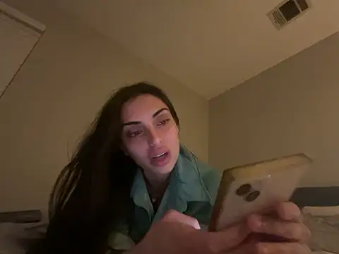 Snapshot of geld_88 chatting on 02/17/25, 02:31 geld 88 online show from 02/17/25, 02:31