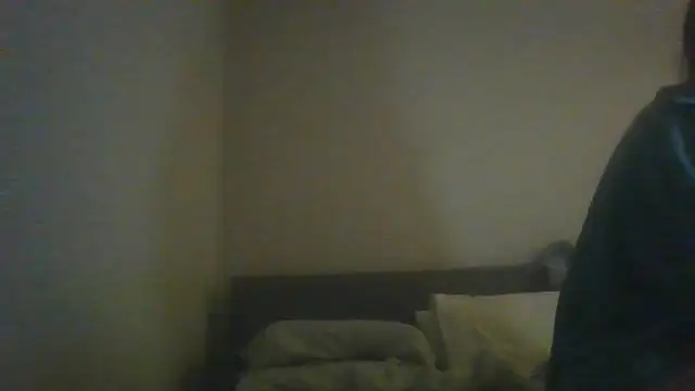 Snapshot of geld_88 chatting on 02/21/25, 07:01 geld 88 online show from 02/21/25, 07:01