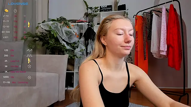 Rachel Rut online show from 10/31/25, 04:09