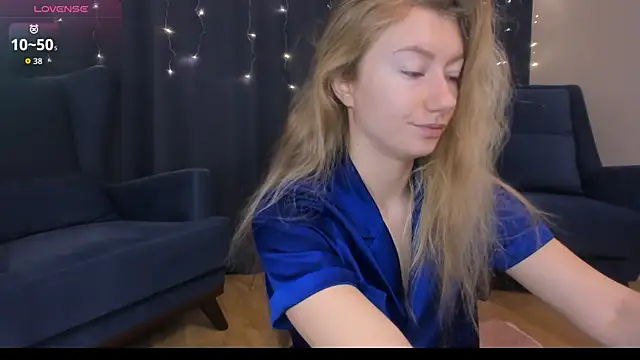 Rachel Rut online show from 12/15/25, 04:18