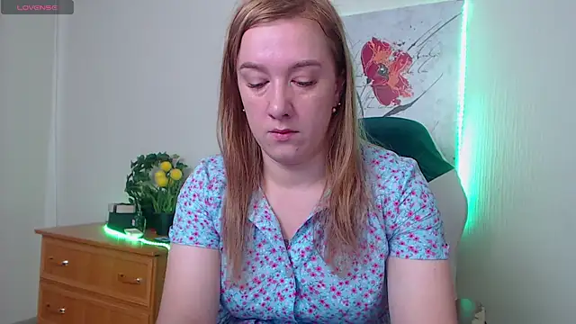 Snapshot of MarthaSimons chatting on 07/17/26, 04:10 MarthaSimons online show from 07/17/26, 04:10