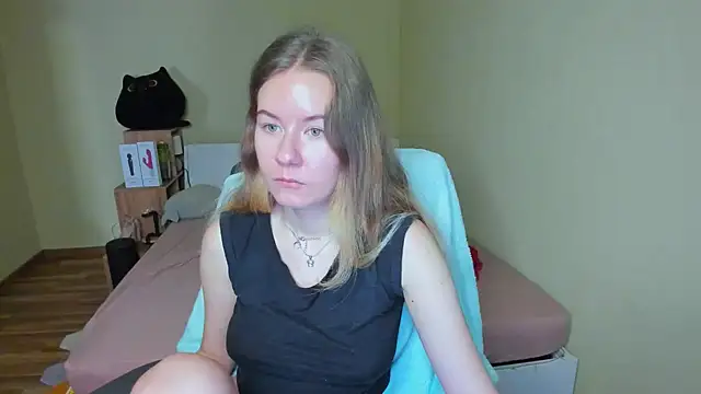 EmilyPaw online show from 03/15/25, 07:20