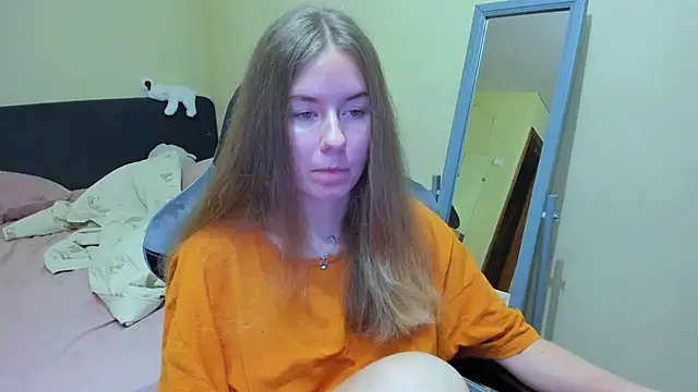 EmilyPaw online show from 11/02/25, 03:39