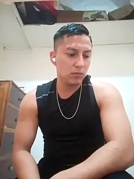 LuisMex1998 online show from 10/30/25, 05:50