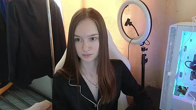 Snapshot of Seelexi chatting on 03/15/25, 05:19 Seelexi online show from 03/15/25, 05:19