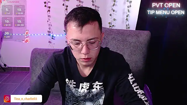 Tina 4 Charlie online show from 06/30/26, 01:11