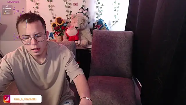 Tina 4 Charlie online show from 03/09/26, 02:09