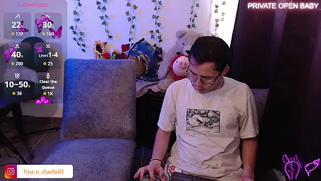 Tina 4 Charlie online show from 11/28/25, 02:39