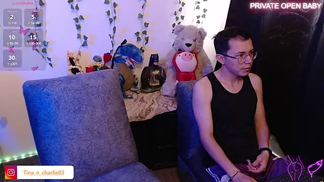 Tina 4 Charlie online show from 11/24/25, 01:11