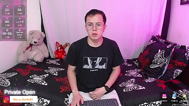 Tina 4 Charlie online show from 09/24/25, 10:44