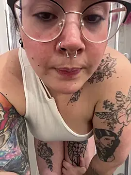 Cherrycherrymiss online show from 02/11/25, 06:01
