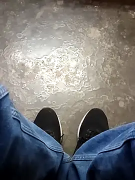 Raj41 online show from 12/18/25, 02:43