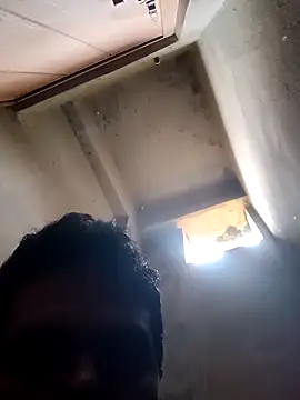 Snapshot of Raj41 chatting on 09/15/25, 01:28 Raj41 online show from 09/15/25, 01:28