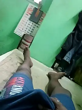 Snapshot of Raj41 chatting on 09/16/25, 06:03 Raj41 online show from 09/16/25, 06:03