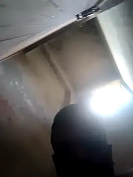 Snapshot of Raj41 chatting on 09/29/25, 01:23 Raj41 online show from 09/29/25, 01:23