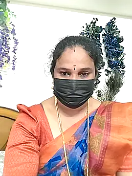 Snapshot of Tamil_Aathira chatting on 11/05/25, 08:01 Tamil Aathira online show from 11/05/25, 08:01