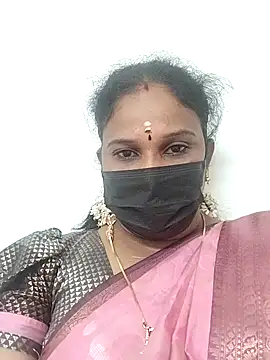 Snapshot of Tamil_Aathira chatting on 03/08/25, 07:42 Tamil Aathira online show from 03/08/25, 07:42