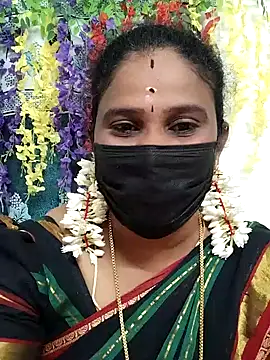 Snapshot of Tamil_Aathira chatting on 09/14/25, 06:41 Tamil Aathira online show from 09/14/25, 06:41