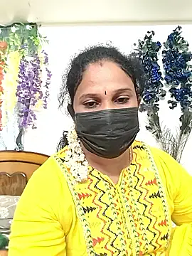 Snapshot of Tamil_Aathira chatting on 11/16/25, 09:25 Tamil Aathira online show from 11/16/25, 09:25