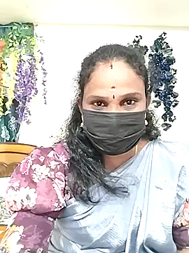 Snapshot of Tamil_Aathira chatting on 11/22/25, 06:40 Tamil Aathira online show from 11/22/25, 06:40