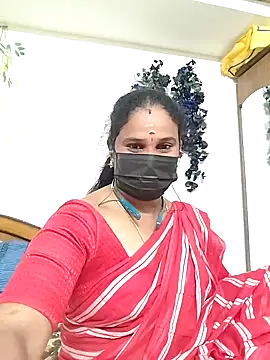 Snapshot of Tamil_Aathira chatting on 09/28/25, 01:45 Tamil Aathira online show from 09/28/25, 01:45