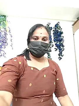 Snapshot of Tamil_Aathira chatting on 12/01/25, 08:53 Tamil Aathira online show from 12/01/25, 08:53