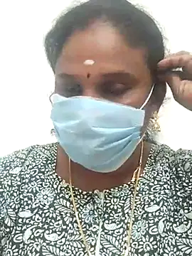 Snapshot of Tamil_Aathira chatting on 02/21/25, 06:15 Tamil Aathira online show from 02/21/25, 06:15