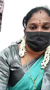 Snapshot of Tamil_Aathira chatting on 03/12/25, 03:07 Tamil Aathira online show from 03/12/25, 03:07