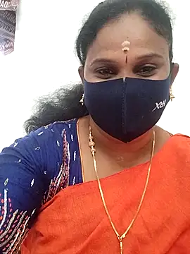 Snapshot of Tamil_Aathira chatting on 03/15/25, 11:08 Tamil Aathira online show from 03/15/25, 11:08