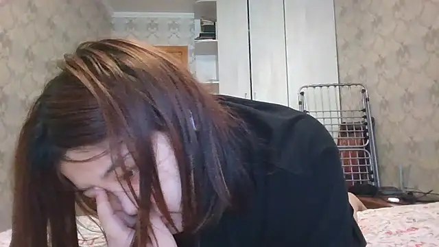 elysiann3 online show from 02/22/25, 07:34