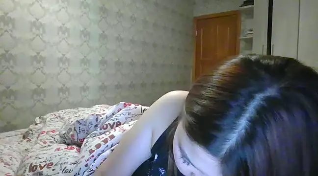 elysiann3 online show from 02/05/25, 05:31