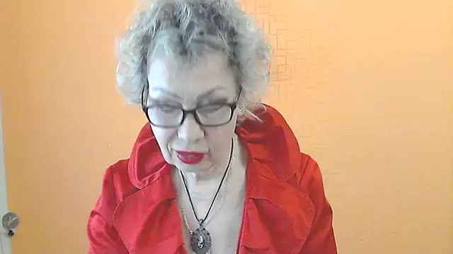 Snapshot of NessyJenixs chatting on 05/02/26, 07:13 NessyJenixs online show from 05/02/26, 07:13