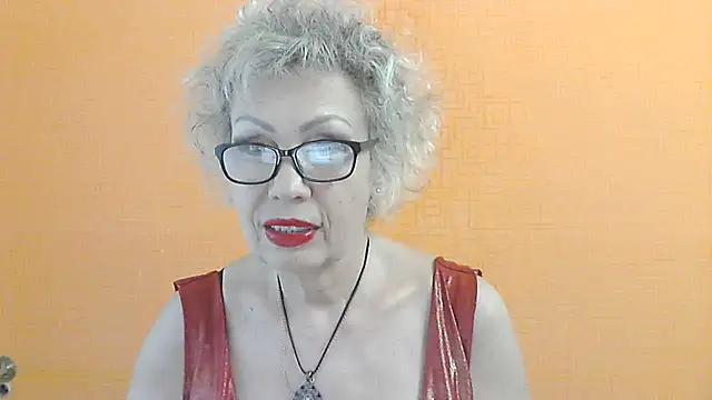 Snapshot of NessyJenixs chatting on 06/11/26, 12:57 NessyJenixs online show from 06/11/26, 12:57