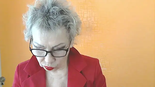 NessyJenixs online show from 01/17/26, 08:07