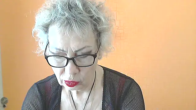 Snapshot of NessyJenixs chatting on 03/10/26, 07:23 NessyJenixs online show from 03/10/26, 07:23