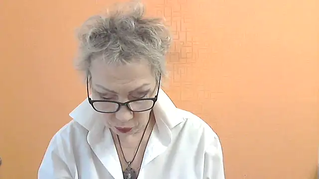 NessyJenixs online show from 12/14/25, 07:25