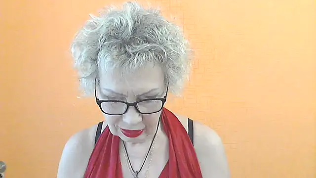 Snapshot of NessyJenixs chatting on 06/12/26, 12:58 NessyJenixs online show from 06/12/26, 12:58