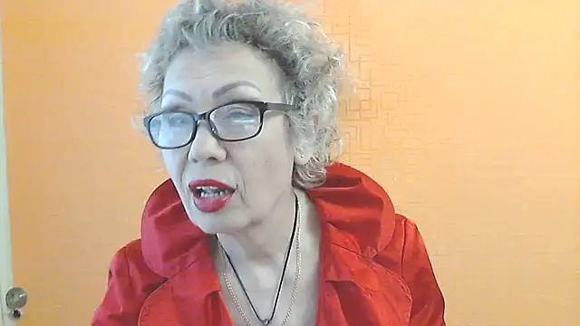 Snapshot of NessyJenixs chatting on 05/08/26, 01:37 NessyJenixs online show from 05/08/26, 01:37
